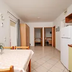 Kika Appartement Nin
