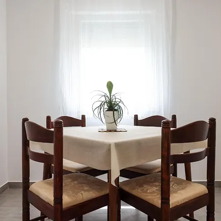 Kika Apartament *