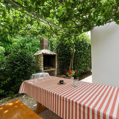Kika Apartament *