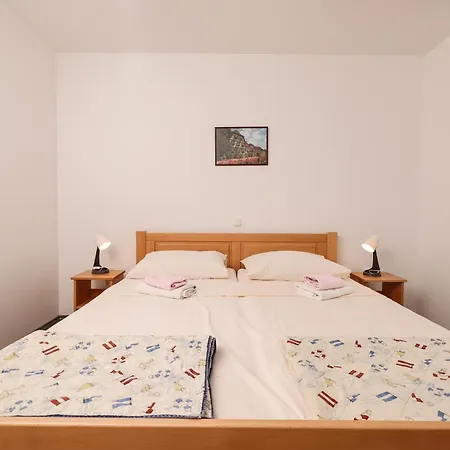 Kika Apartment Nin