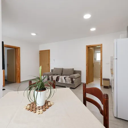 Kika Apartment