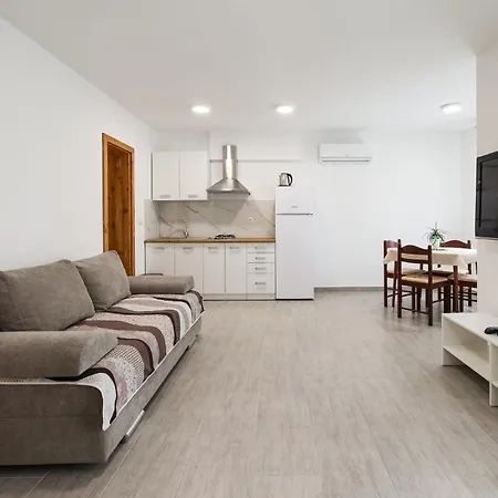 Apartment Kika *