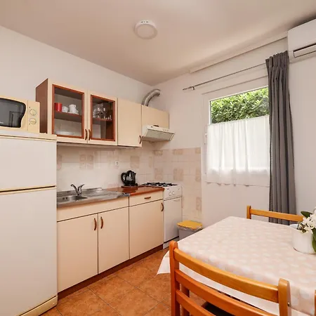 Apartment Kika *