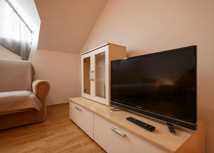 Kika Апартаменты Нин