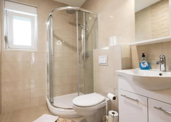 Kika Апартаменты Нин