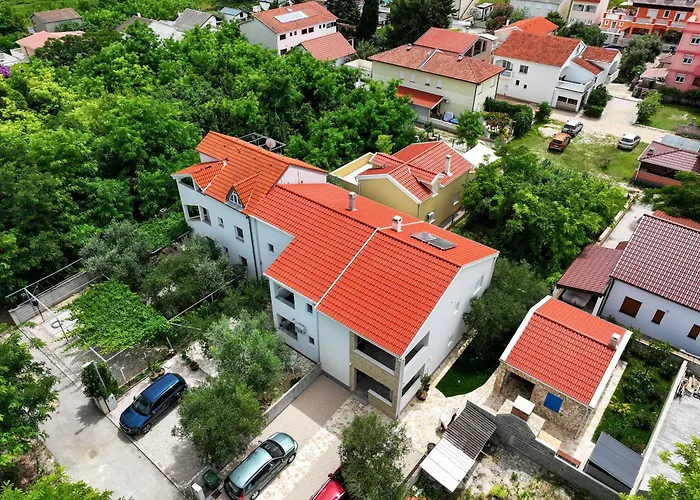 Kika Апартаменты *